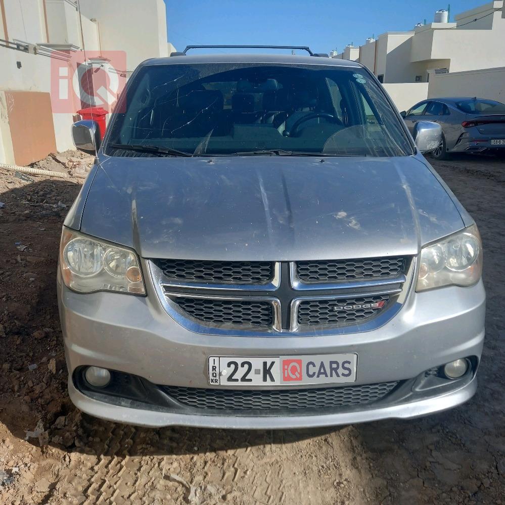 دودج جراند كارافان